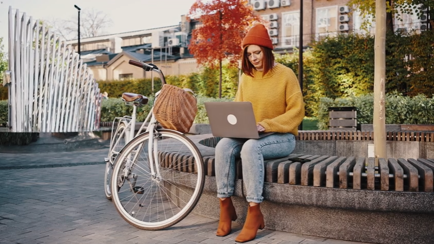 Designing a Smarter Workday Around Urban Cycling