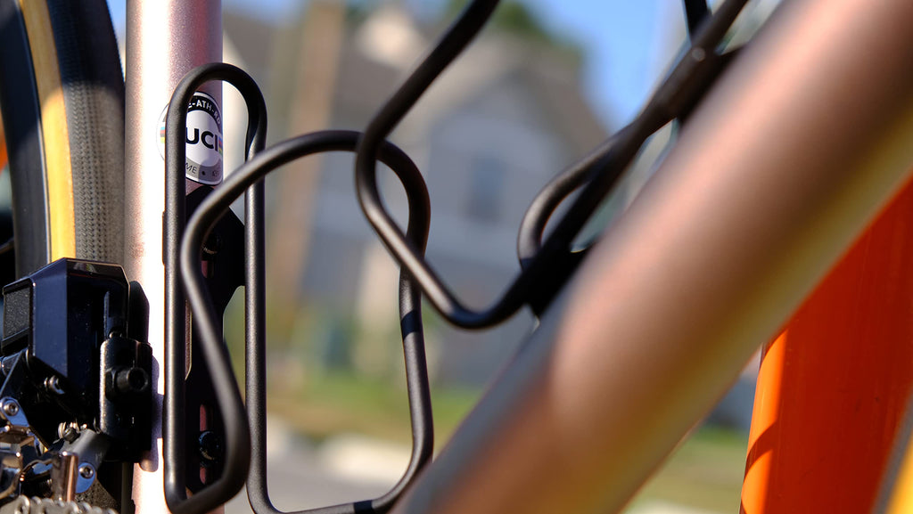 SICURO Lightweight Bicycle Water Bottle Cage Holder